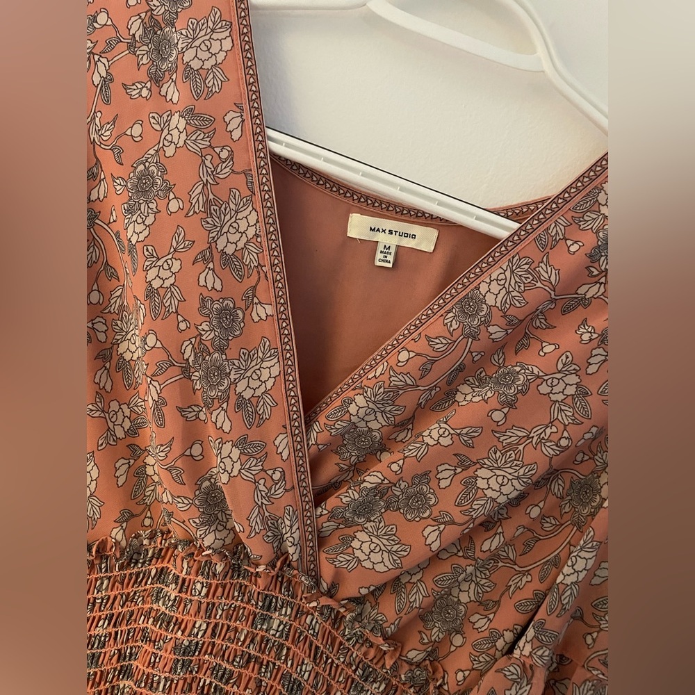 Flowy floral dress (womens M)